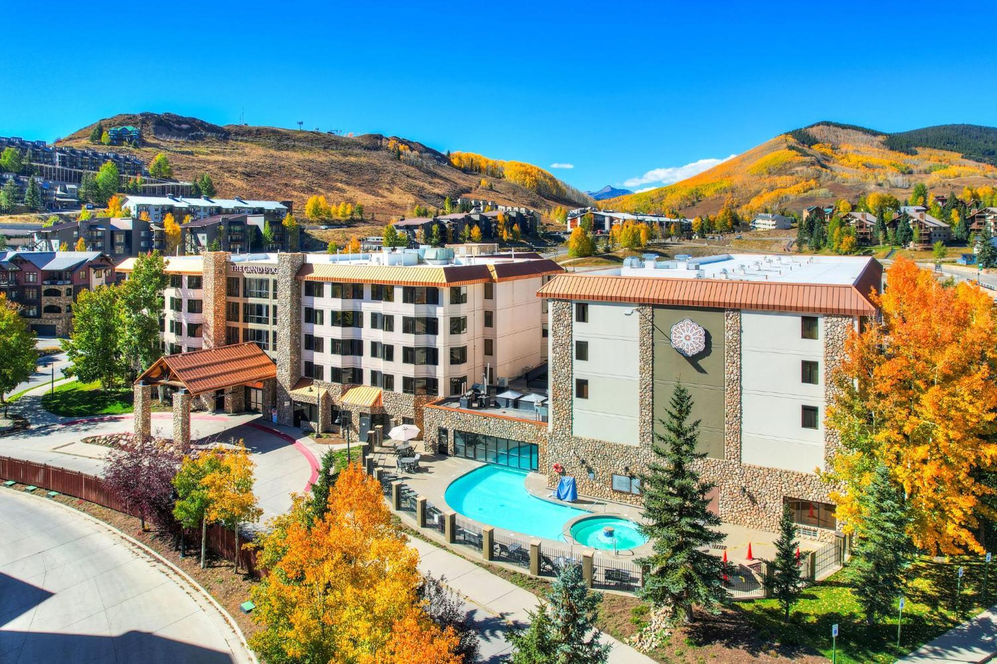 グランド ロッジ クレスティド ビュート Mount Crested Butte エクステリア 写真