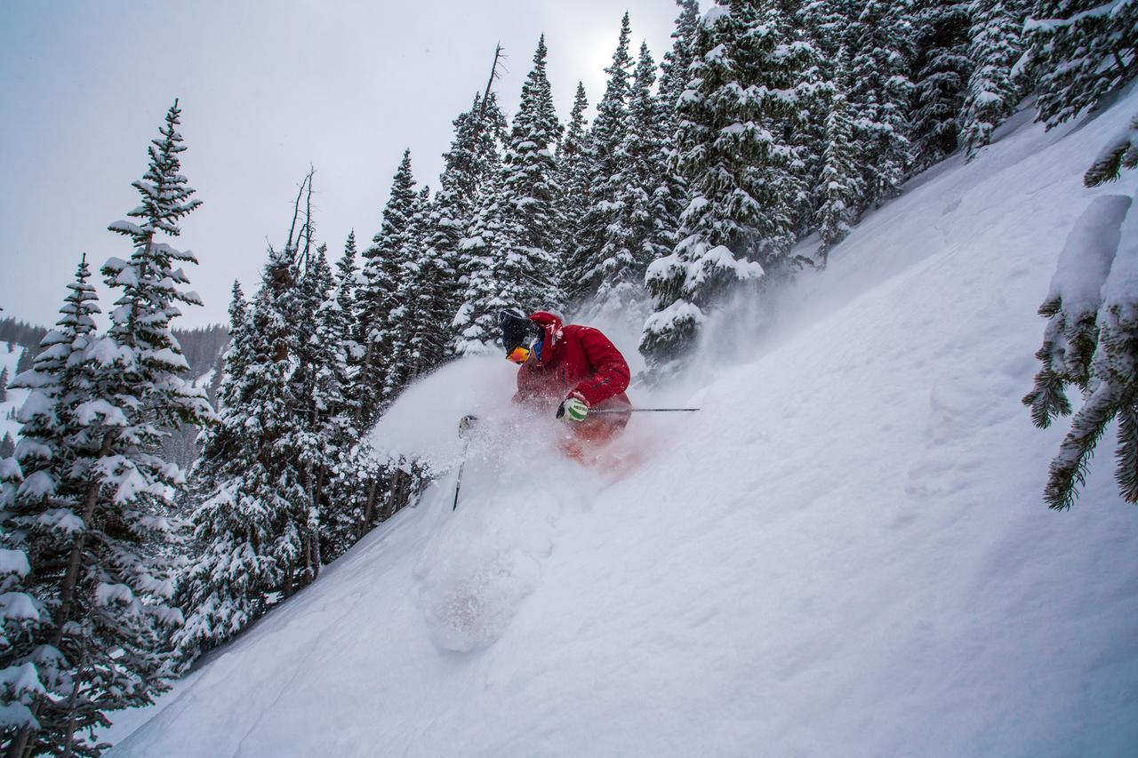 グランド ロッジ クレスティド ビュート Mount Crested Butte エクステリア 写真